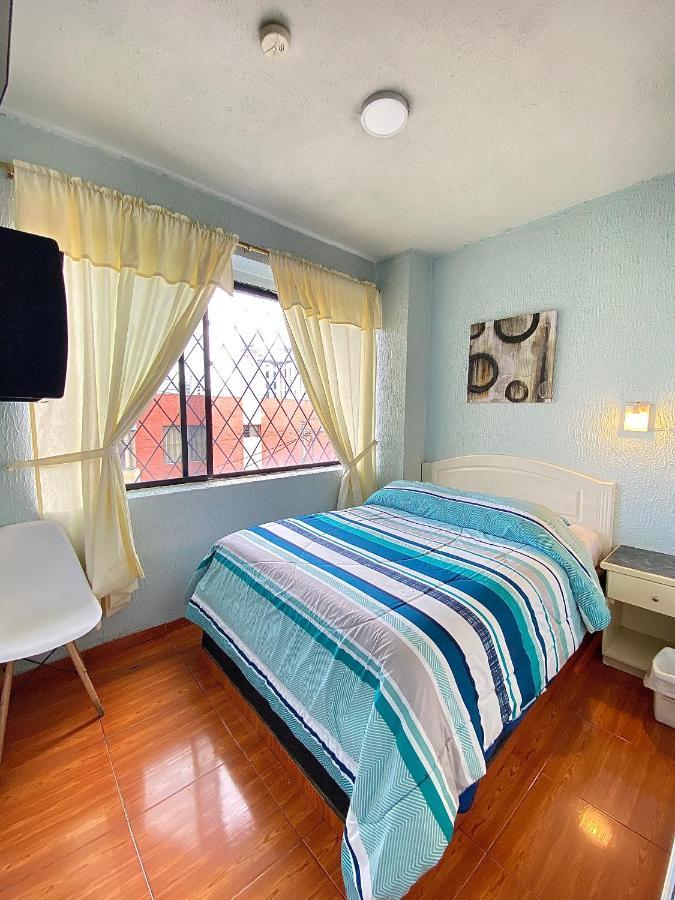 Hostal Brilliant Quito Zewnętrze zdjęcie