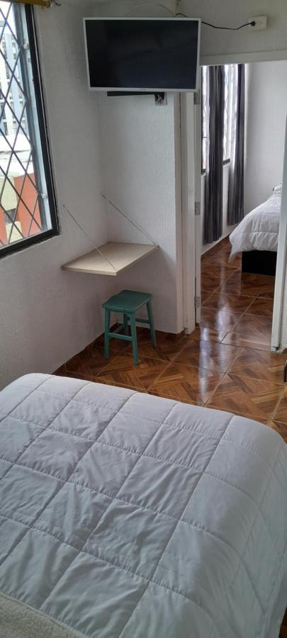 Hostal Brilliant Quito Zewnętrze zdjęcie