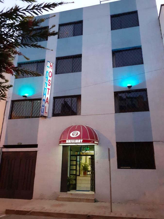 Hostal Brilliant Quito Zewnętrze zdjęcie