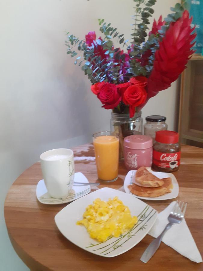 Hostal Brilliant Quito Zewnętrze zdjęcie